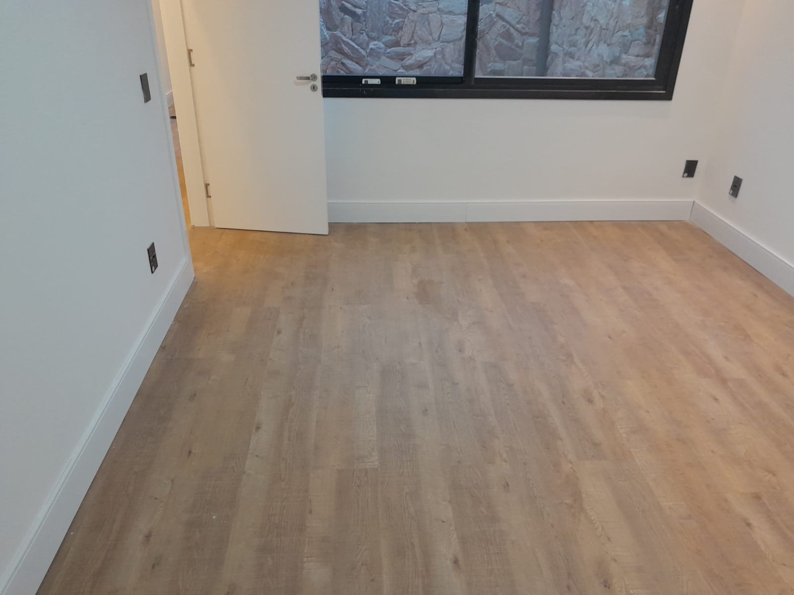 Instalação de Pisos e Rodapés - Imagem 3